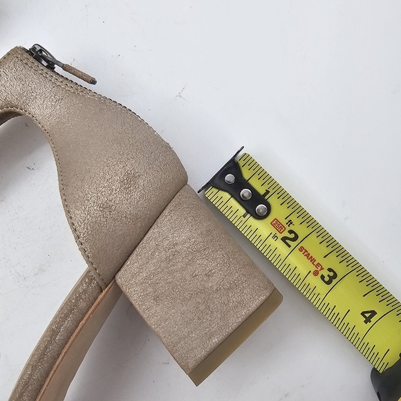 Eileen Fisher Indi Pump Heel Metallic Platinum Nubuck Leather –Size 8.5 - Picture 10 of 10